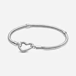 Bracelet Maille Serpent Fermoir Cœur Pandora Moments