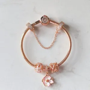 Ensemble complet de fleurs de cerisier en or rose